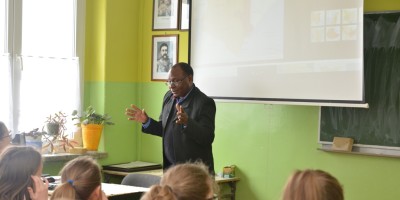 Native speaker w klasie dwujęzycznej