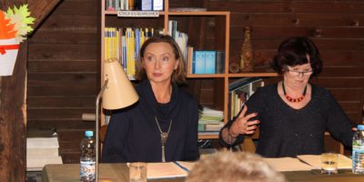 „Teatr przy stoliku”  w lidzbarskiej bibliotece