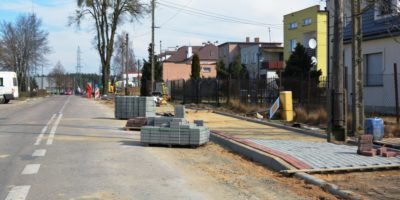Chodnik na Jeleńskiej w końcu po dwóch stronach