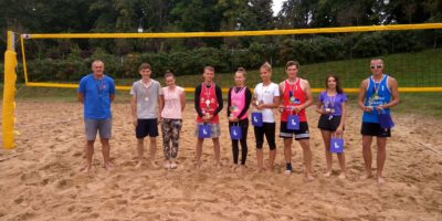 Deszczowo, ale sportowo, III Turniej Plażowej Piłki siatkowej