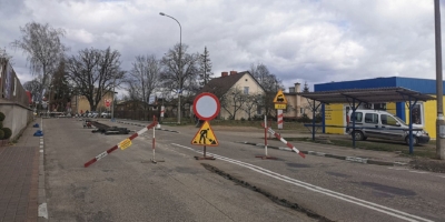 Utrudnienia w ruchu koło targowiska miejskiego